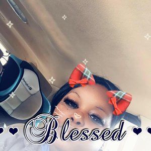 Meet your Posher, Lynette